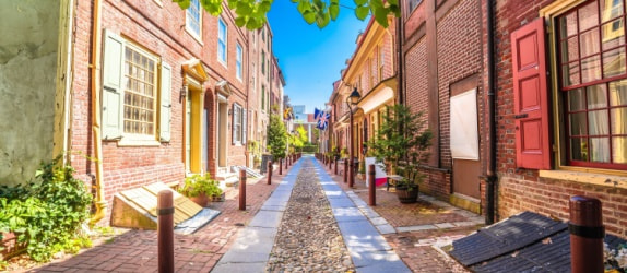Elfreth's Alley in Philadelphia